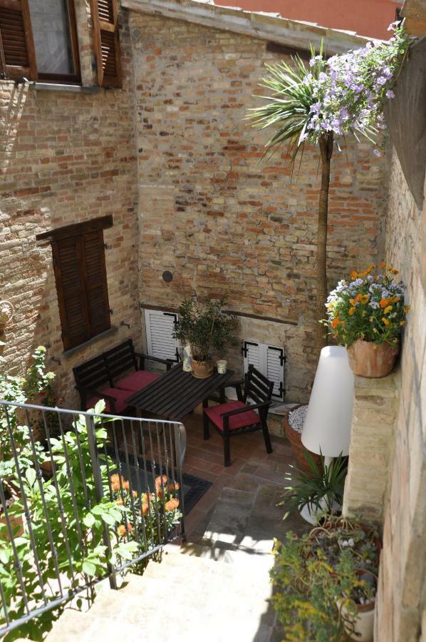 B&B Albornoz Urbino Extérieur photo